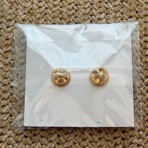 The ARCANE SOCIETY Savage Lands Collectors Pin - New - Picture 2 of 2